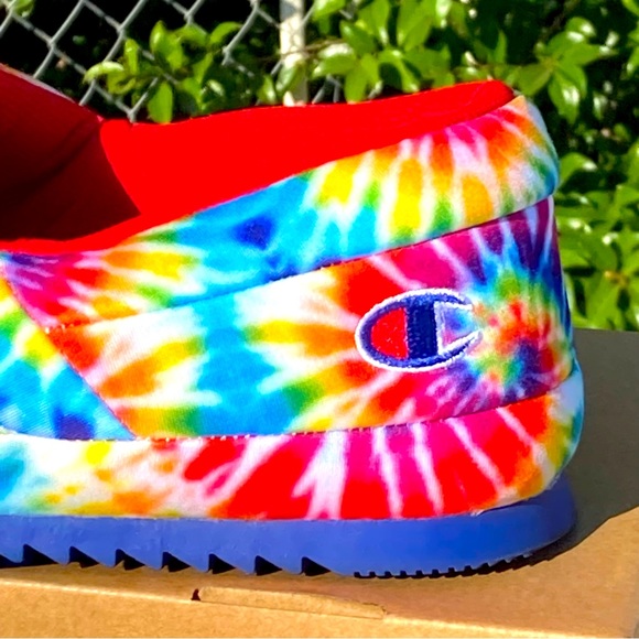 Champion Tie Dye Rainbow Hoodie Slippers Size 7Y - Picture 14 of 17